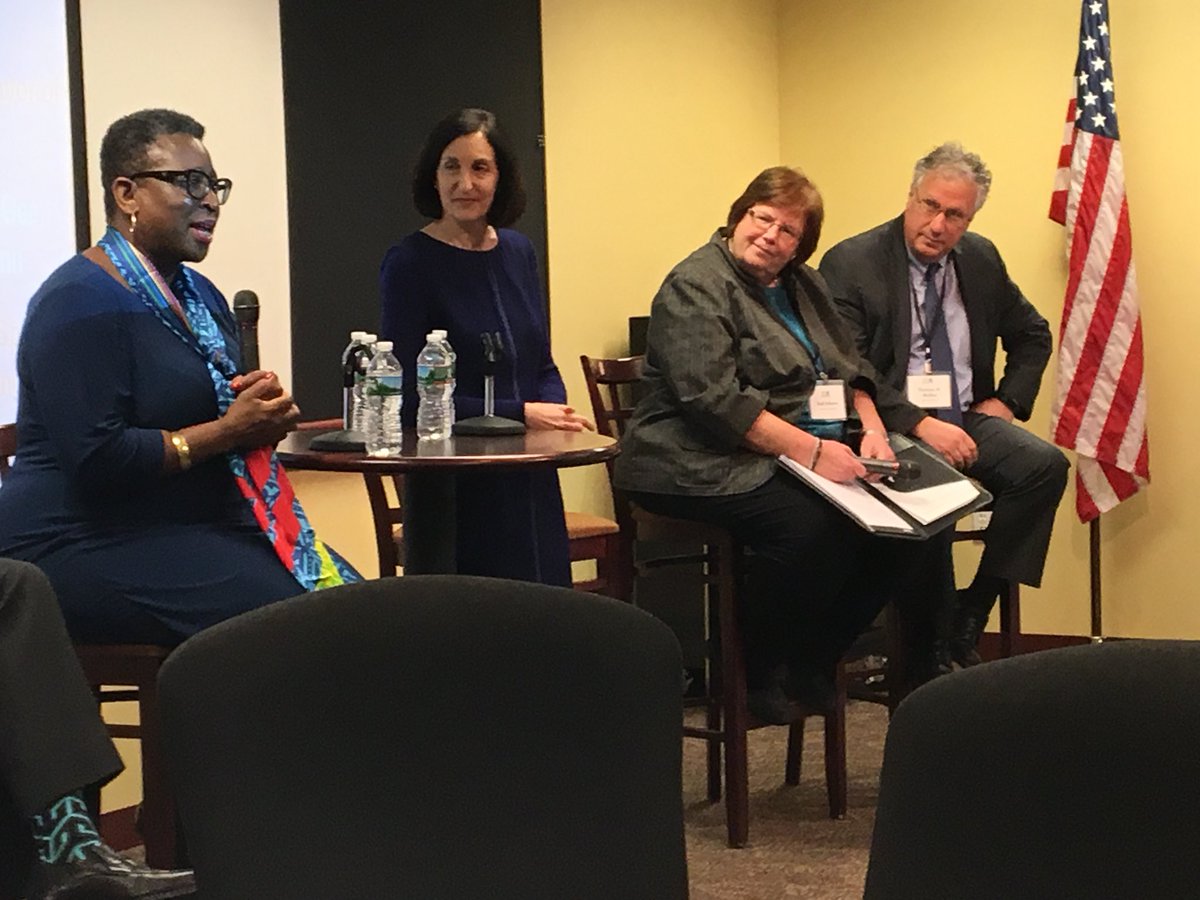 MAPCMetroBoston's tweet photo. Laughs at #New Mayors forum: What surprised you most? @RuthanneFuller: “The amount of papers I have to sign.” Mayor Gail Infurna of #MelroseMA: “The fact that I’m mayor!” #MAPC2018 https://t.co/3ajhOmSXX0