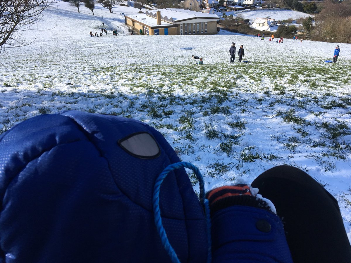 LuceTucker's tweet photo. When it snows......we go sledging....along with the rest of Ilfracombe!!! #snowday #BeastoftheEast #fun #ilfracombe https://t.co/3wyjlngauf