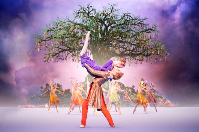 CurzonChelsea's tweet photo. #ROHLive The Winter's Tale is on at 7.15 this evening. There is still time to book your tickets at https://t.co/r2DCJuxp5c https://t.co/hV9wEi8beA