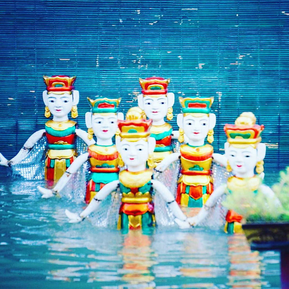 JVFCruise's tweet photo. One of our entertainment during your dinner will be Vietnam traditional water muppet which last for 50 minutes everyday. 
#jvfcruise #justveryfun #HalongBay #Vietnam https://t.co/K0PiOqoYhN