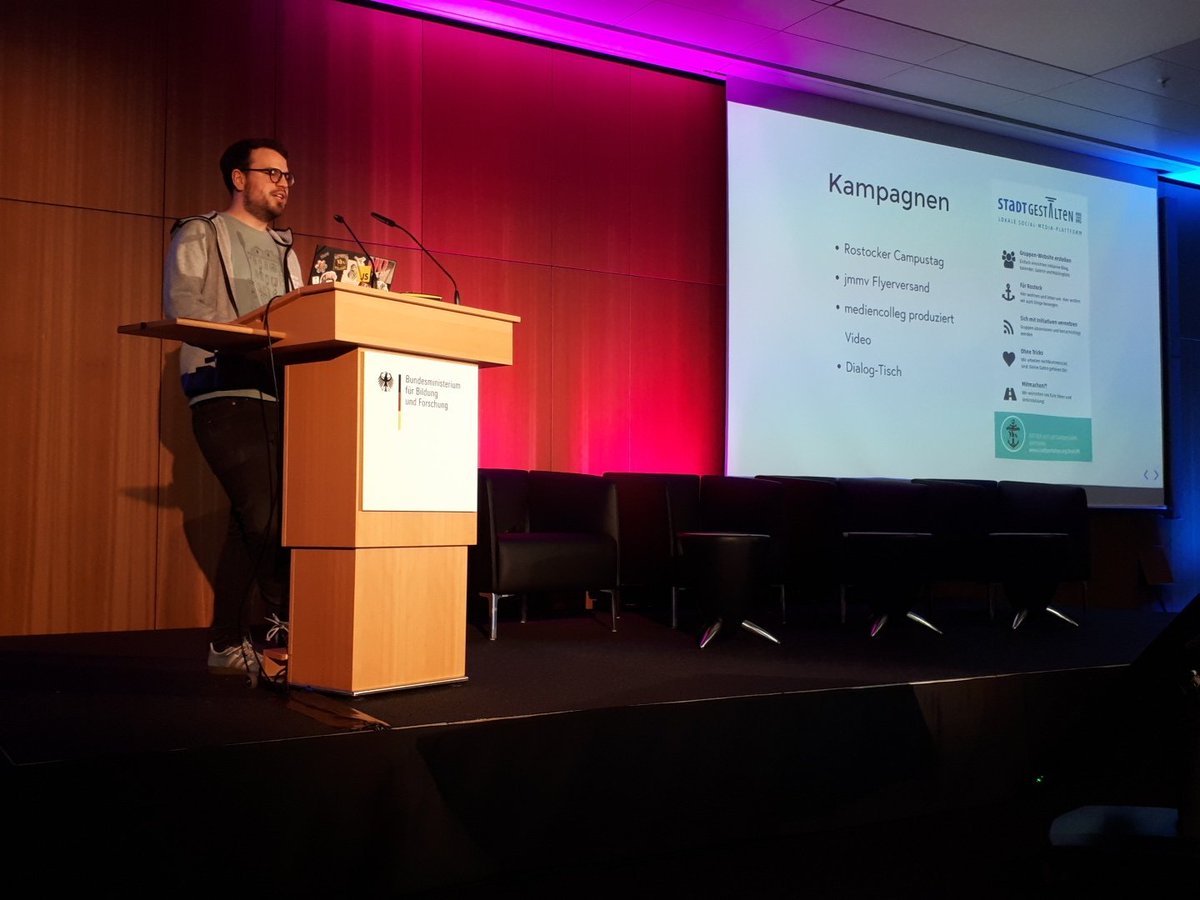 Das Projekt <a href="/stadtgestalten/">stadtgestalten hro</a> vernetzt lokale Initiativen und engagierte Gestalten :) 
Gestartet ist das Projekt in Rostock und seit Januar auch in Greifswald aktiv.

#prototypedemos