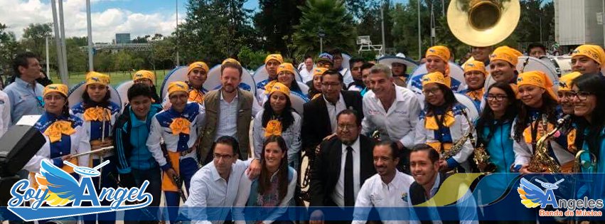 Angelesbmoficia's tweet photo. @TonyGali @patvazher @LuisBanck @RUIZESPARZAO @fernoriega11  @JuventudSigue Gracias por todo el apoyo para seguir haciendo lo que nos apasiona 
#SoyunAngel  #lamusicaesmipasion https://t.co/5V5Gcejgzz