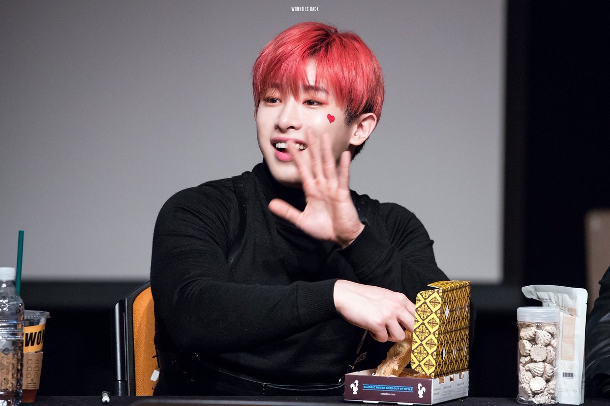 msiakpopfans's tweet image. [생일 축하해요] Happy birthday to both our March 1 babies MONSTA X Wonho (@OfficialMonstaX)and VARSITY Riho (@varsity_2017) ! May all of your wishes come true this year 🎉🎂 #0301WONHODAY #HappyRihoDay 

credit: WONHO_IS_BACK &amp;amp; varsityHBK