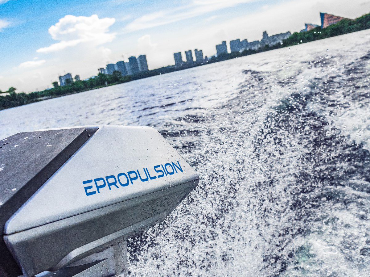 ePropulsion_Ib's tweet photo. Tranquilidad, silencio, paz, naturaleza... ¡Y a disfrutar del paseo! @ePropulsion_HK 
.
#ePropulsion
#Navy
#MotoresElectricos https://t.co/aQNifvsAXy