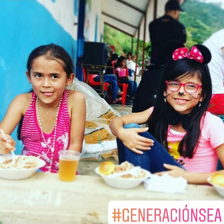 GeneracionSEA's tweet photo. Entra a nuestra página web y enterate como puedes participar https://t.co/Vb4BlN4IBH #GeneraciónSEA eje #alimentacion #fundacion #charity #food https://t.co/RzgTdQHDvw