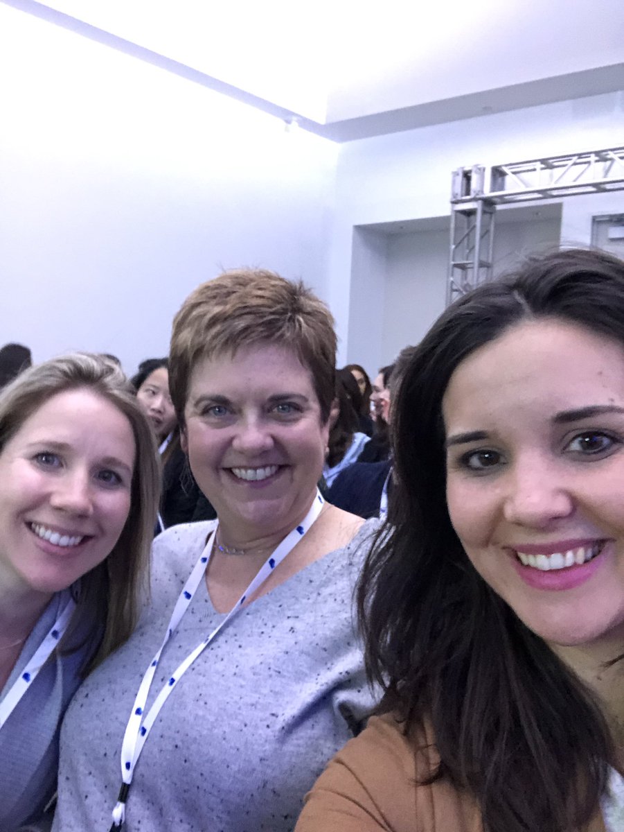 Finding our commonalities... we are all middle children of three, read crime books, beach goers and 5+ years at PayPal #PYPLMarketingSummit