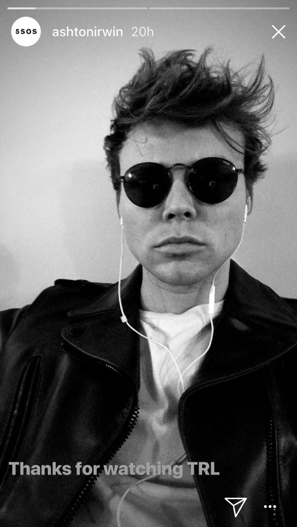 5SECOFLLAMAS_'s tweet photo. @Ashton5SOS EN IG STORY!!
#WantYouBackTODAY #RKG92 #PeruLovesWantYouBack
#PeruWants5sosBack
#AmericusNews
@Studio92 @5sos @Michael5SOS @Luke5SOS @Calum5SOS @Ashton5SOS https://t.co/iLFB1KkT5k
