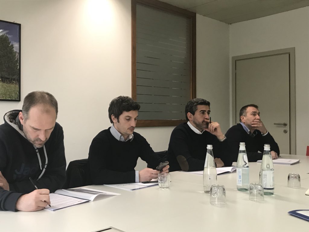 asattn's tweet photo. Il Presidente #Battaiola illustra ai candidati del @Mov5Stelle le richieste del settore turistico in vista delle prossime elezioni politiche del 4 marzo. @riccardo_fra @kritzzane @federalberghi https://t.co/6nAD9e3tdx