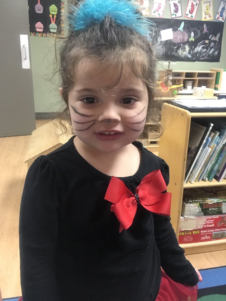 We love dress-up days! #PS #littleroos #DrSeuss