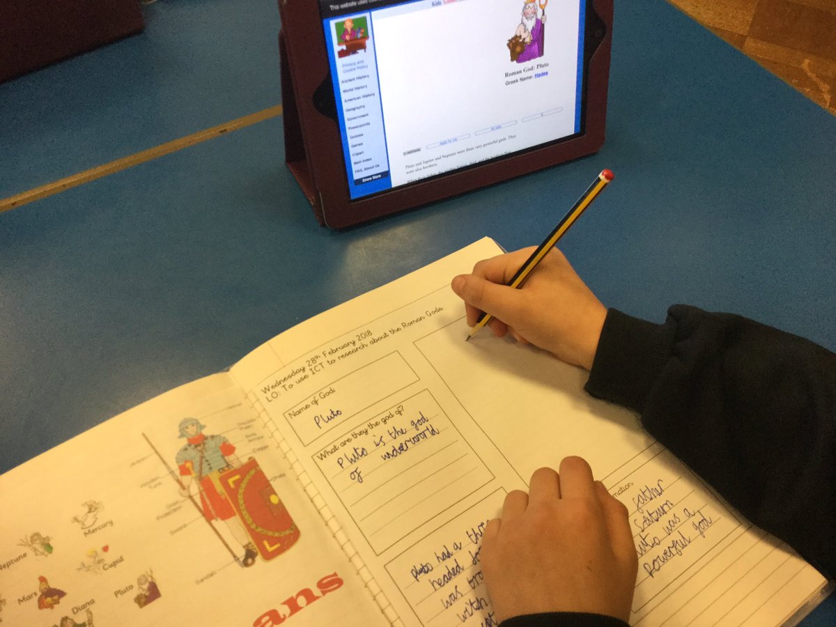 EPSMissMHardy's tweet photo. Y3 creating #RomanGod profiles this afternoon, using the #iPads to research relevant #factsandinformation to include in their work. #crosscurricular #Romans #edtech #makingjudgments #collaborativework #peersupport ๐๐๐๐ผ @Gaynor_Spence @Eastfield_EN3 https://t.co/ygicyMe4MU