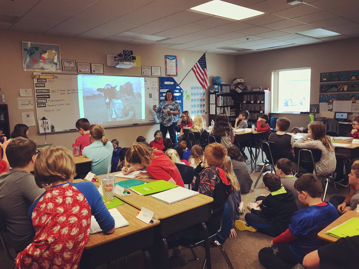 SDFarmFamilies's tweet photo. Today Heidi is visiting Tea elementary students to talk about dairy farming! #adoptafarmer #dairygood #dairy3forme https://t.co/ifhXGl5kJG