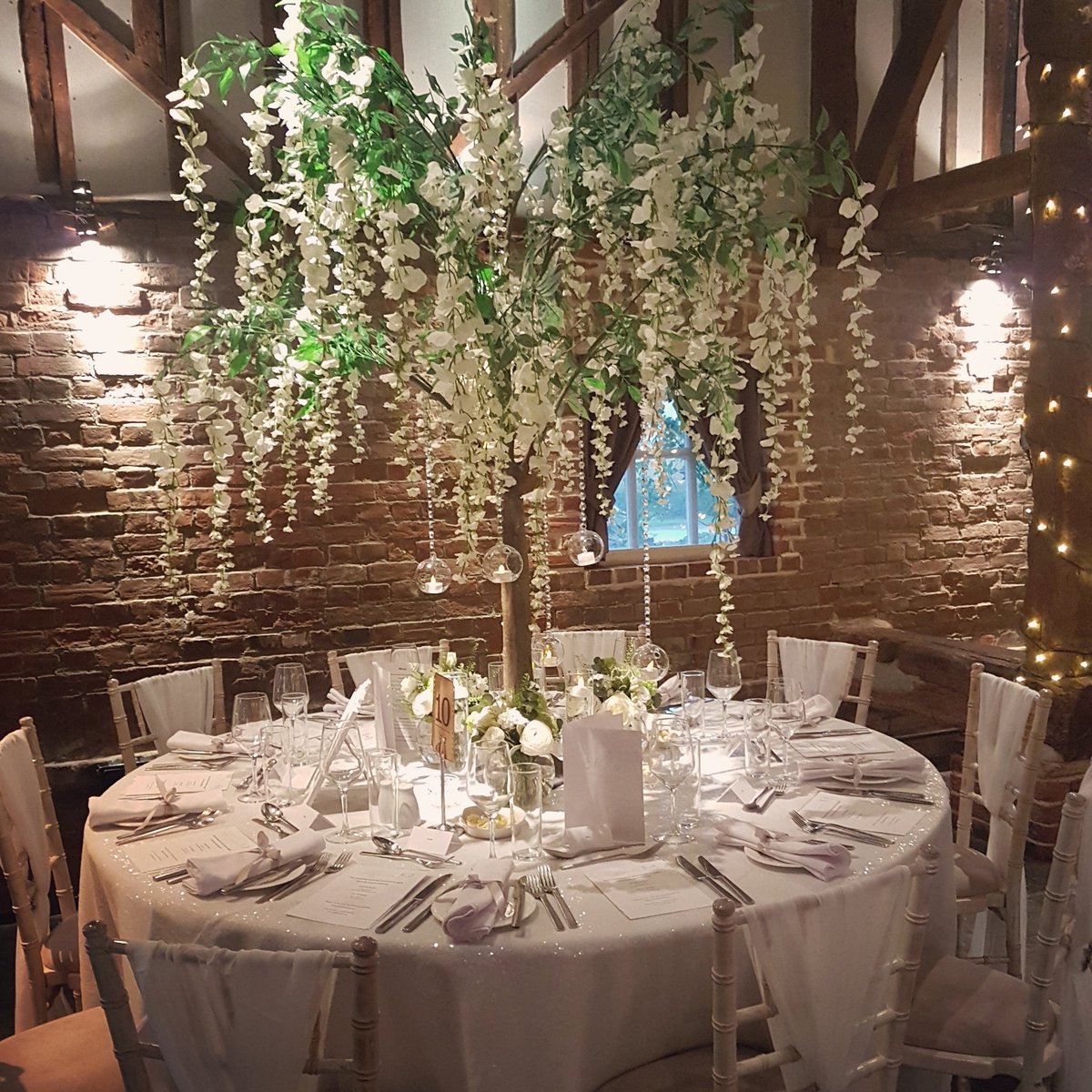 Oh how we adore our new #wisteriatree #centrepiece
Not only is it delicate and it compliments #sequin so well

#coolingcastlebarn  #kentflorist #florist #venuestylist #barnwedding #kentbrides #kentgrooms #kentwedding #wedding #weddingflowers