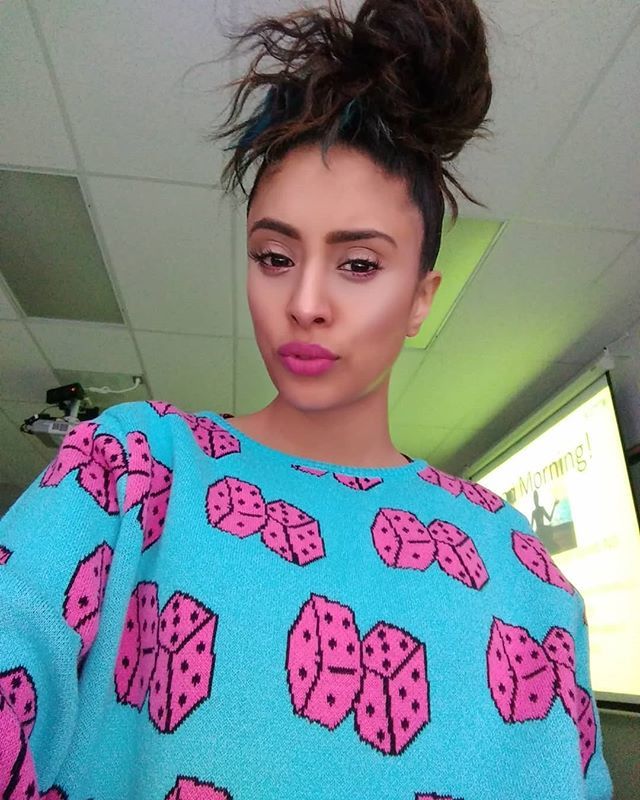 thesandylion's tweet photo. Sometimes, you just gotta roll the dice.
Sweater - @hayleyelsaesser .
.
.
#ootn #outfitoftheday #outfitofthenight #lotd #lotn #lookoftheday #lookofthenight #howtodress #fashion #fashiontip #fashionista #fashionsense #stylesense #streetwear #styling #in… https://t.co/Hyr1SQmGBd https://t.co/ZP6fQubwWB
