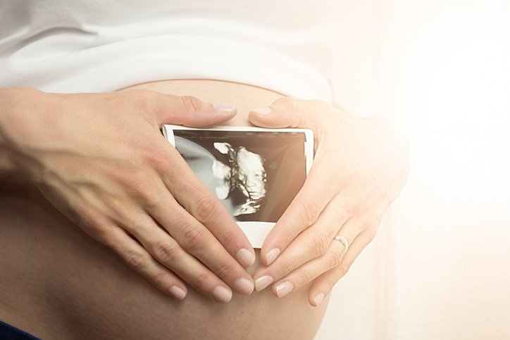 TeensForLife's tweet photo. From the Statehouse yesterday: Indiana House passes historic SB 203 permitting murder charges for killing an unborn children at any stage during a felony. https://t.co/WhpTc26tRB https://t.co/10GwGxBrmt