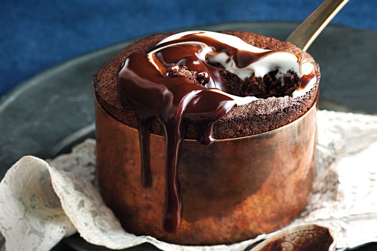 SavourYR's tweet photo. Happy #NationalChocolateSouffléDay
#chocolatesoufflé https://t.co/1xK5HHrU2a