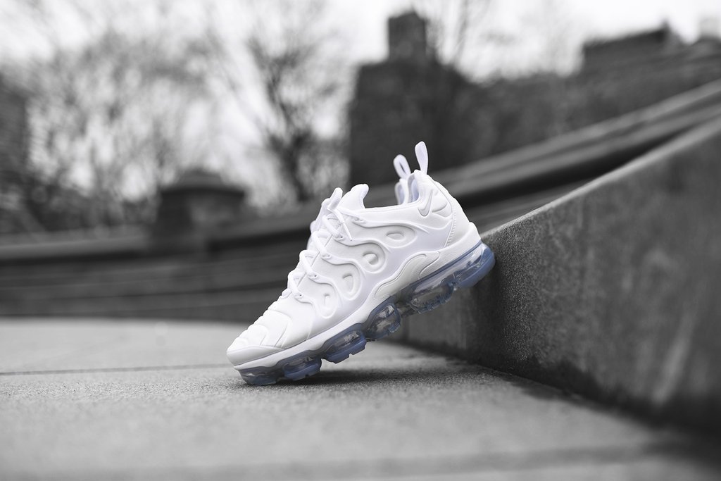 nike vapormax plus 37