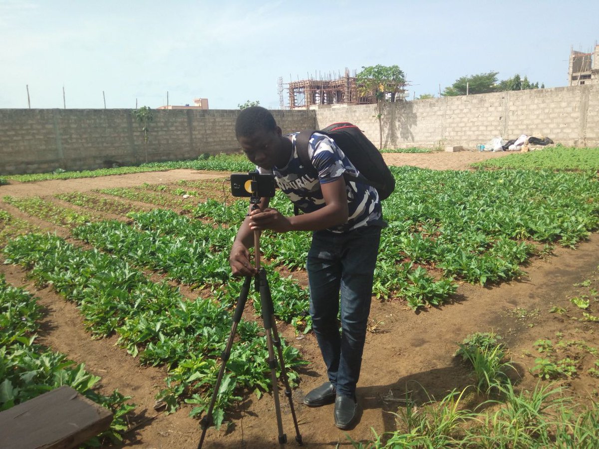 CommunityFrame's tweet photo. Jardin bio : @felixtagba était également dans l'équipe de tournage  📽📱 #ComingSoon #SliceUp #MappUp https://t.co/W3F3TGQotr