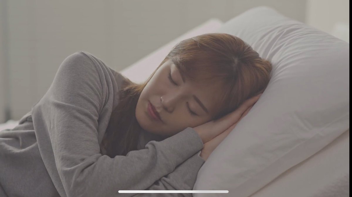 mikgnala822's tweet photo. 님들이 찾는 침대짤 출처 원본 영상 링크
갑자기 난리났길래 찾아옴ㅋㅋ
https://t.co/CoxOuWLver https://t.co/bml9DRaIgy