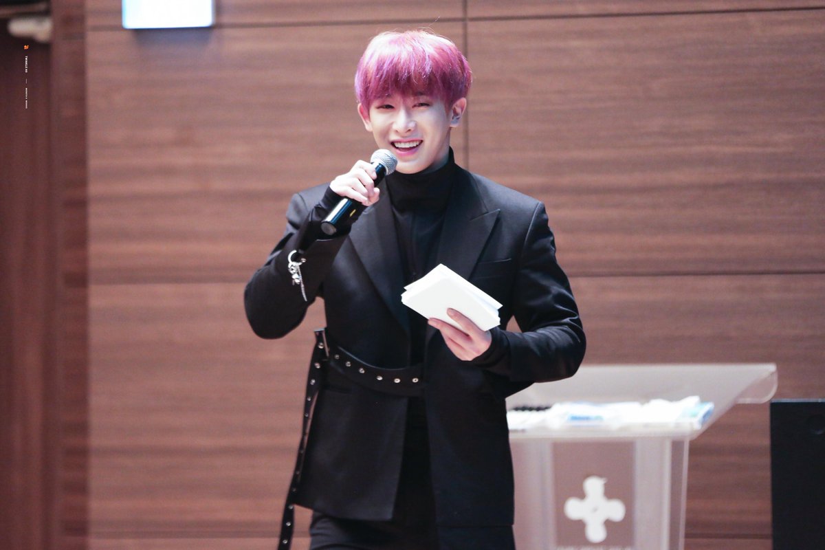 _0301TwinkleHo's tweet photo. 180301 원호 데이 🐯🎂

#원호  #WONHO0301DAY 
#0301WONHODAY
#몬스타엑스 #MONSTA_X 
@OfficialMonstaX https://t.co/6yHNlxVq1h