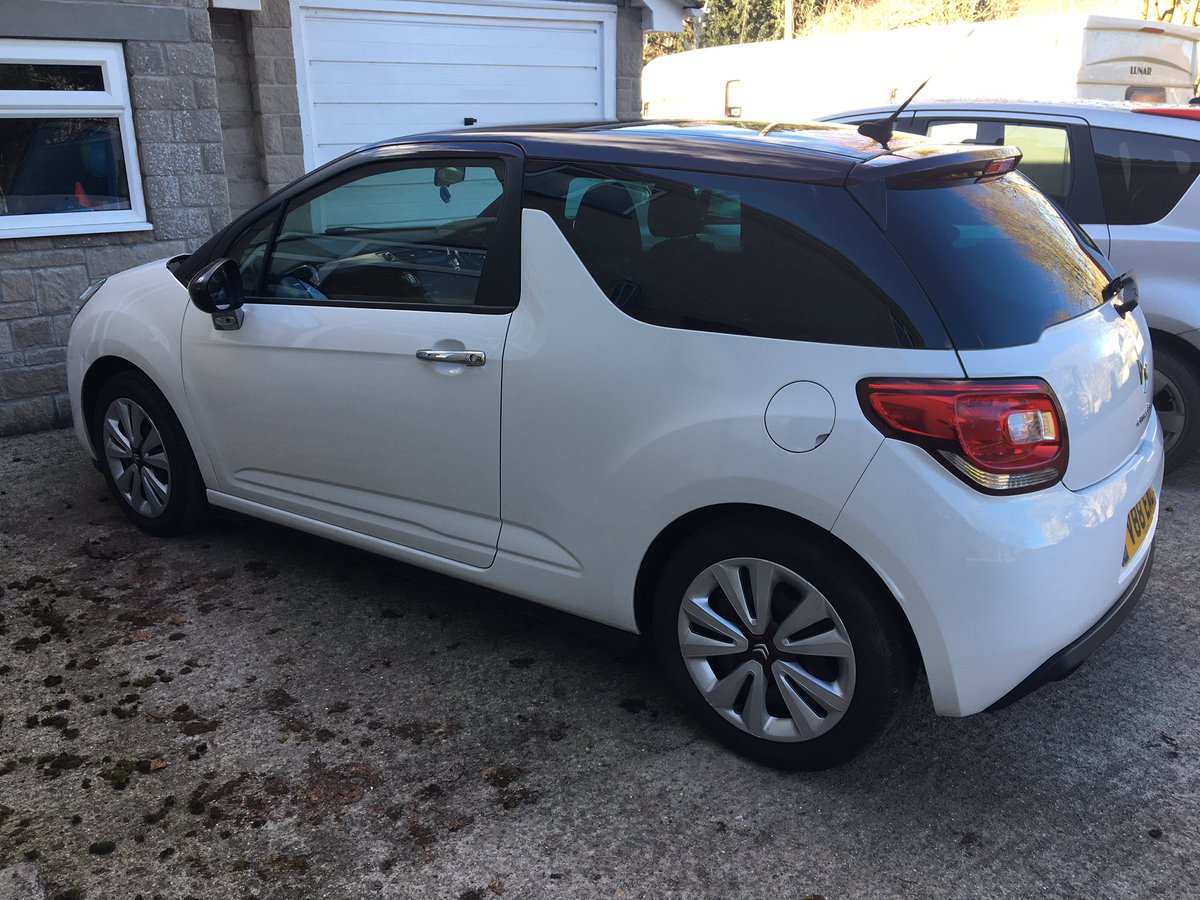 Victoria_Beal's tweet photo. FOR SALE!! Please RT! 
Citroen DS3 DStyle HDI 1.6. Manual. Diesel. 72k. £0 Tax!! 

Great car, just need a 5 door ☹️ https://t.co/k5kWKK8DuP