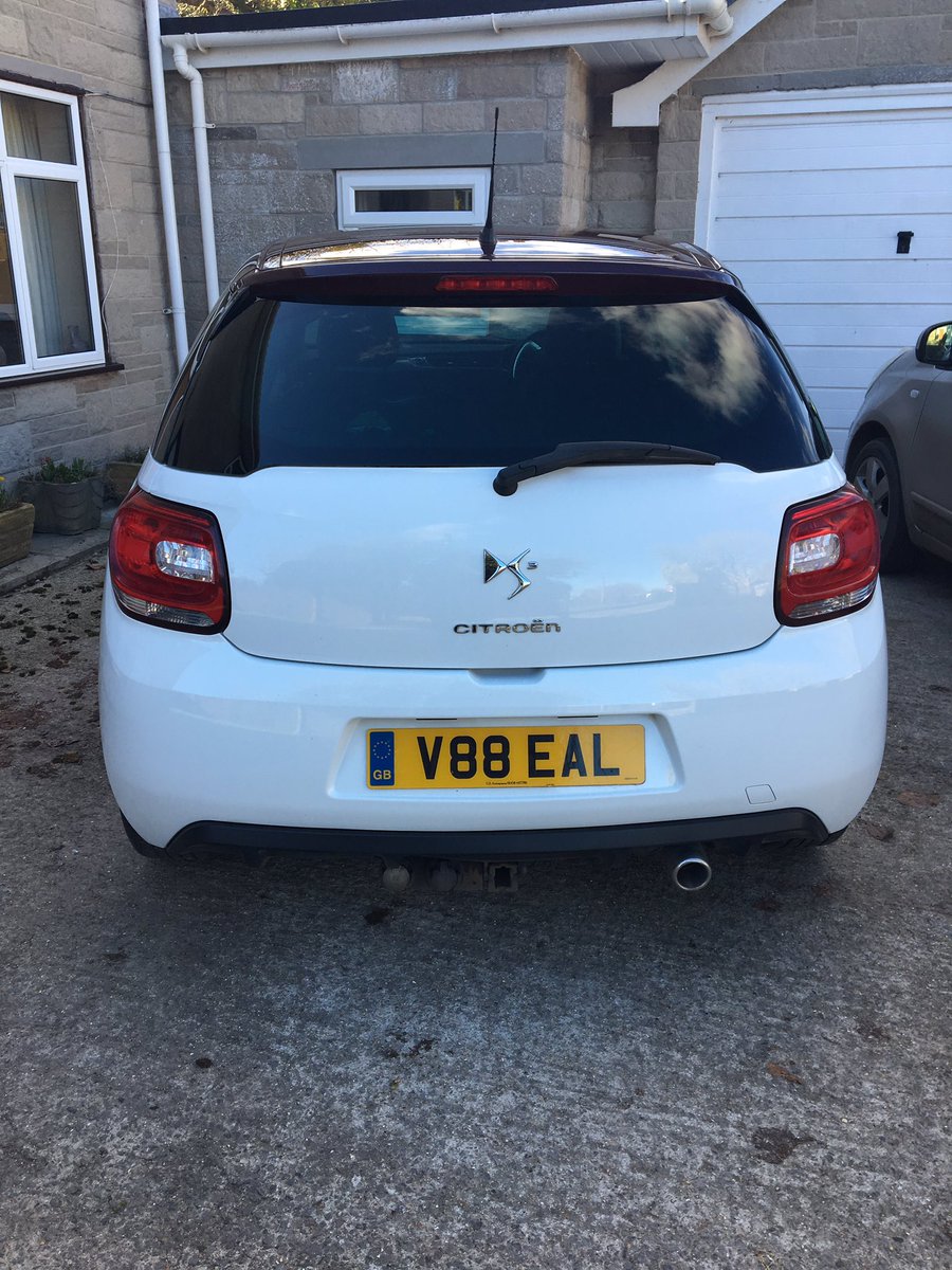 Victoria_Beal's tweet photo. FOR SALE!! Please RT! 
Citroen DS3 DStyle HDI 1.6. Manual. Diesel. 72k. £0 Tax!! 

Great car, just need a 5 door ☹️ https://t.co/k5kWKK8DuP
