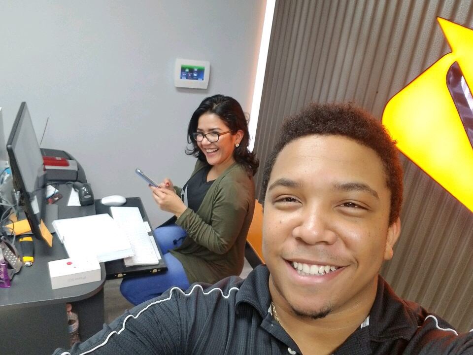 TopCell305_FL's tweet photo. We finished the day like this and we started off this beautiful Wednesday with more promotions to giveaway.... come visit us today and get tons of great deals here at @boostmobile #TopCell305 #Miami #Boost4Life @cityofhialeah @CityofMiami @Univision23 @carloscaceresFL @Edboost01 https://t.co/NwRe3W2cpV