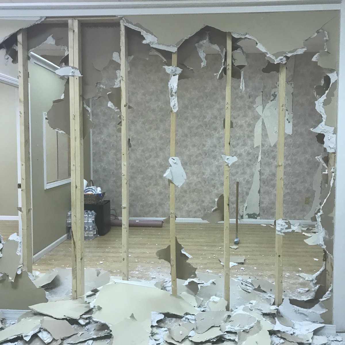 GraycenBigger's tweet photo. After several months of planning it felt amazing to start demo of the Spring River Innovation Hub last night. Putting a sledgehammer through my office wall felt pretty great too. #innovatespringriver #innovationnation #redefiningrural #cherokeevillage https://t.co/Co1lAZcrOb