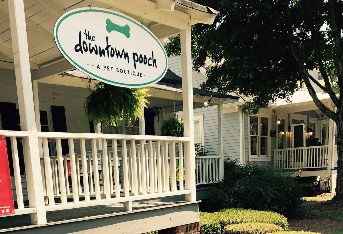 FARAccessible's tweet photo. Please join us in thanking The Downtown Pooch for becoming #FARaccessible! Located in @HistoricRoswellGeorgia, this pet boutique is a must visit for all pet lovers!

https://t.co/D4xg6zkp1f

#TogetherWeGoFAR! https://t.co/KDzxAJbf94