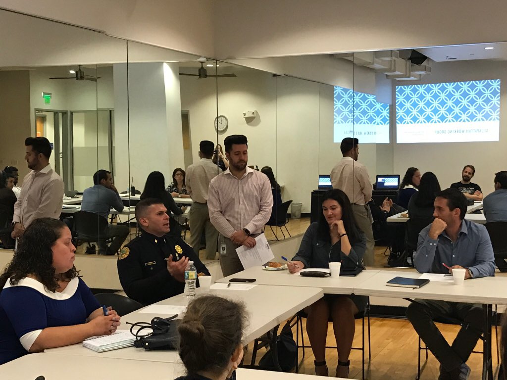 ErnieSierraMPD's tweet photo. Happening now: #AllapattahNET Working Group Meeting. Great dialogue with stakeholders in the community. Thank you @ydiaz027 for organizing the meeting and #theYMCA for hosting it. Reaching out, educating and involving. #MakingOurCityTheSafest https://t.co/iN5vLm5Jxn