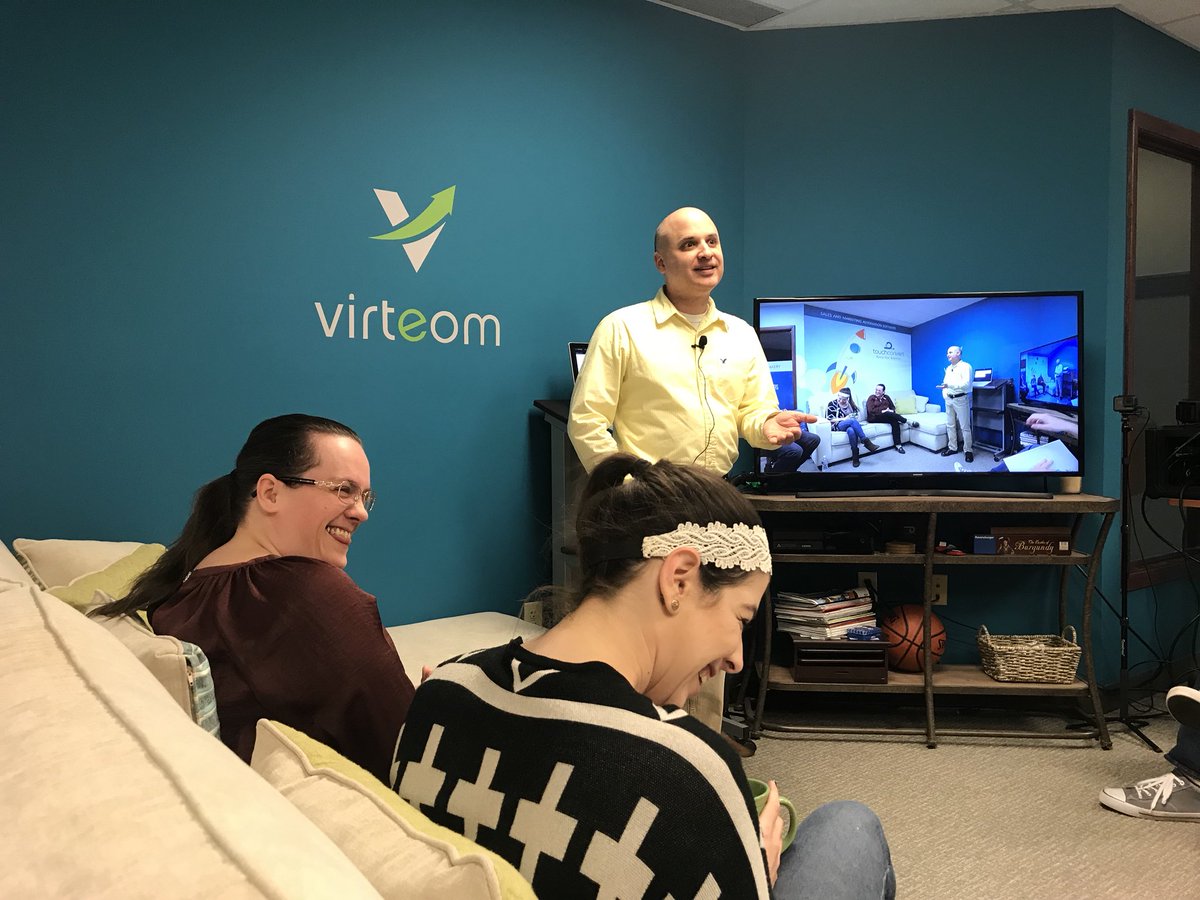 touchconvert's tweet image. Today is our team meeting! 🚀#TouchConvert