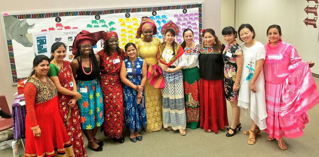 Woolfwade's tweet photo. Rylander Elementary International Day. We have students from all over the world! Thank you parents for teaching us about your country; #bethelegacy #rrepride #KatyISD #IntlDay2018 https://t.co/jm00Pi8Tq8