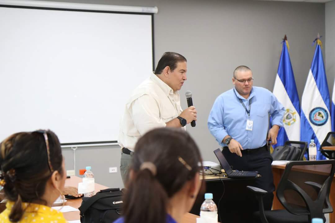 SSEGURIDADHN's tweet photo. #UTECI realiza reunión con el propósito de mejorar y fortalecer los mecanismos de recolección y análisis de datos sobre criminalidad y violencia en
#Honduras 🇭🇳 https://t.co/xj2qxkEMUL