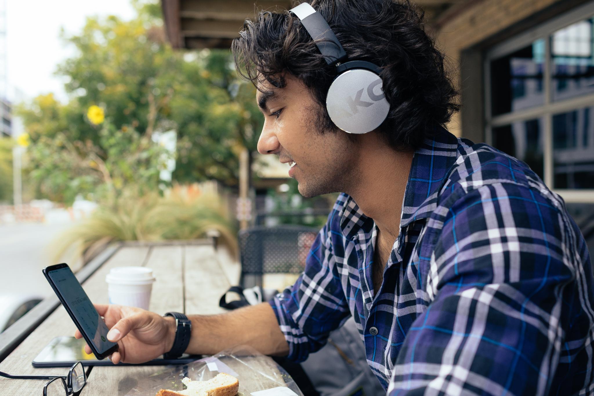 Akg y50bt deals