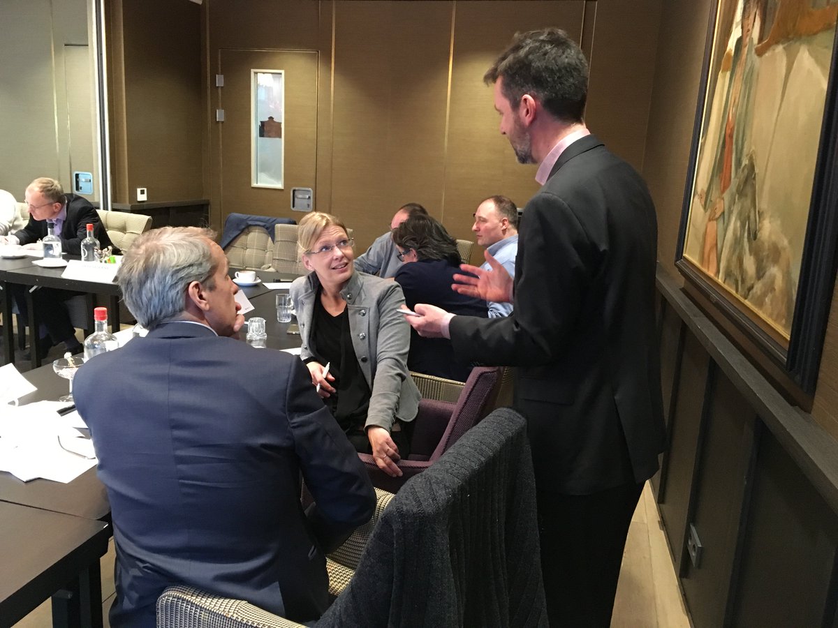 Cranium_Connect's tweet photo. See how @jayramsanjhal and @PaulOssewold let Microsoft endusers and partners inspire each other and go into discussion about how they can meet each other's needs #DigitalTransformation #ChangeManagement #CustomerEngagement #ExecutiveCommunity https://t.co/DcQXDe6zeh