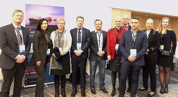 BusinessFinland's tweet photo. Suurlähettiläs Vesa Vasara tapasi suomalaisia yrityksiä iShipping 2018 tapahtumassa Kööpenhaminassa https://t.co/06NB5VYlbF https://t.co/88dLLNcM5V @TheDigitalShip #maritime #smartmaritime #iShipping #digitalisation https://t.co/zLAWmAeAPe