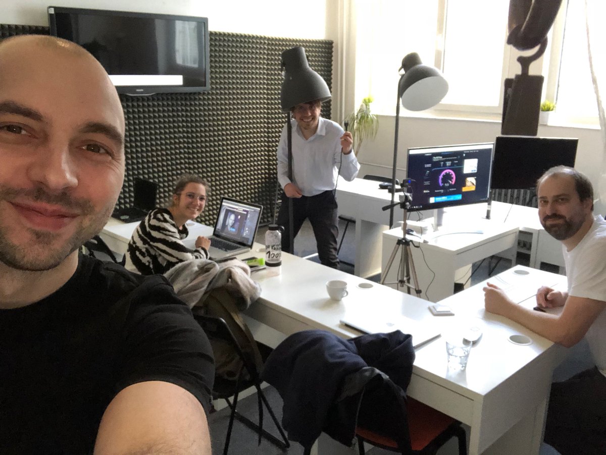 CrypteloDrive's tweet image. The party is about to begin! Join our #Livestream at 17:00 (UTC): bit.ly/2COe72I
#AskMeAnything #ICO #CyberSecurity