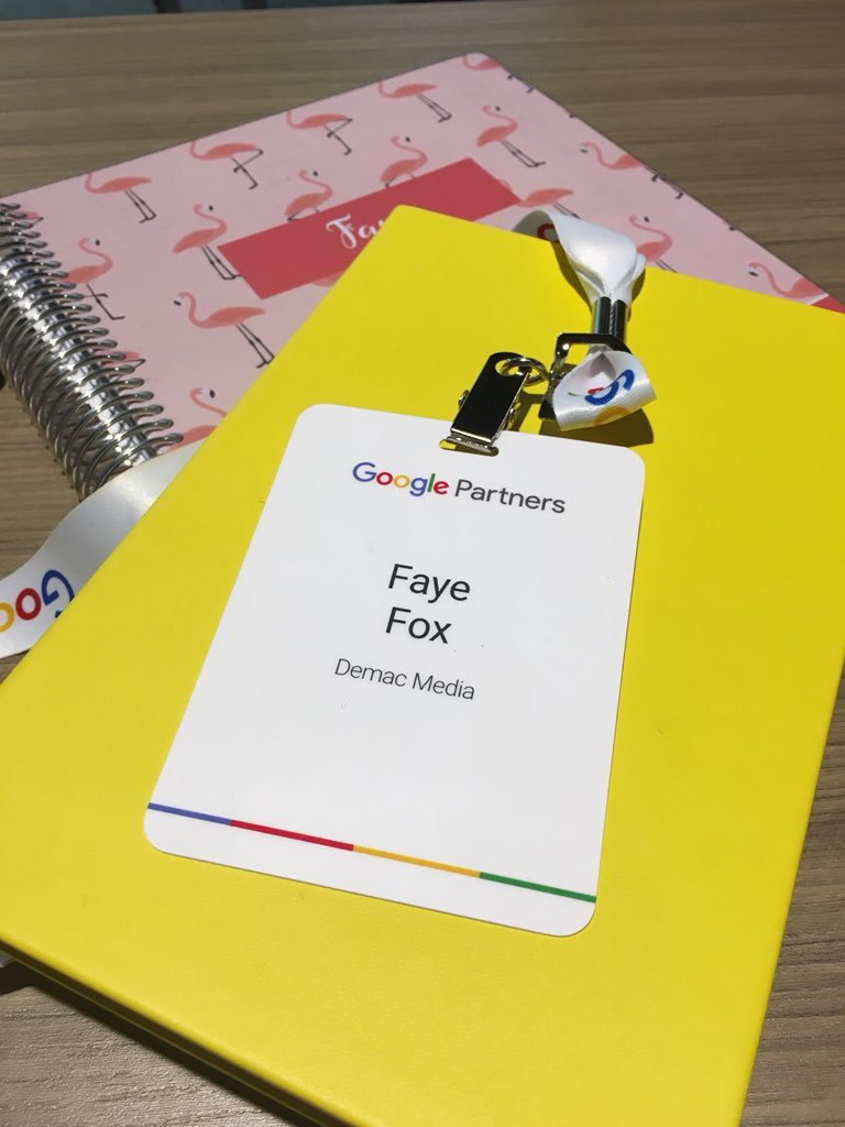MissFaye77's tweet photo. At google display training today @googlepartners #googlepartnersca so much good info! https://t.co/VR5teIyddQ