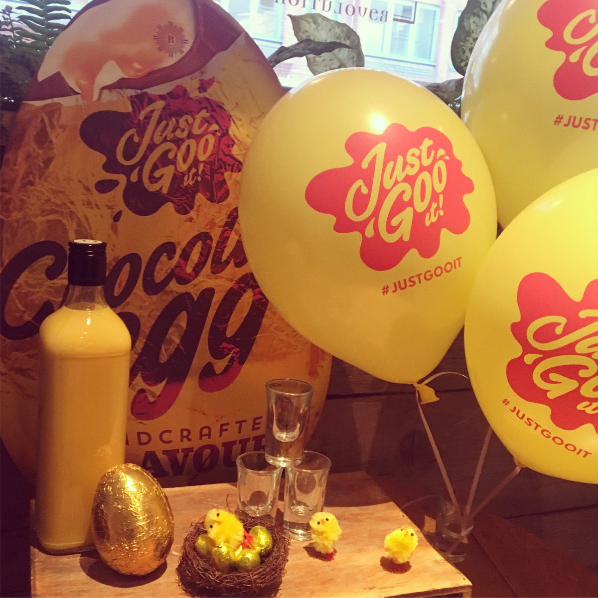 Our LIMITED EDITION chocolate egg flavour is officially back in store! Come in and have a try... we promise you won't regret it! 🐣🍫