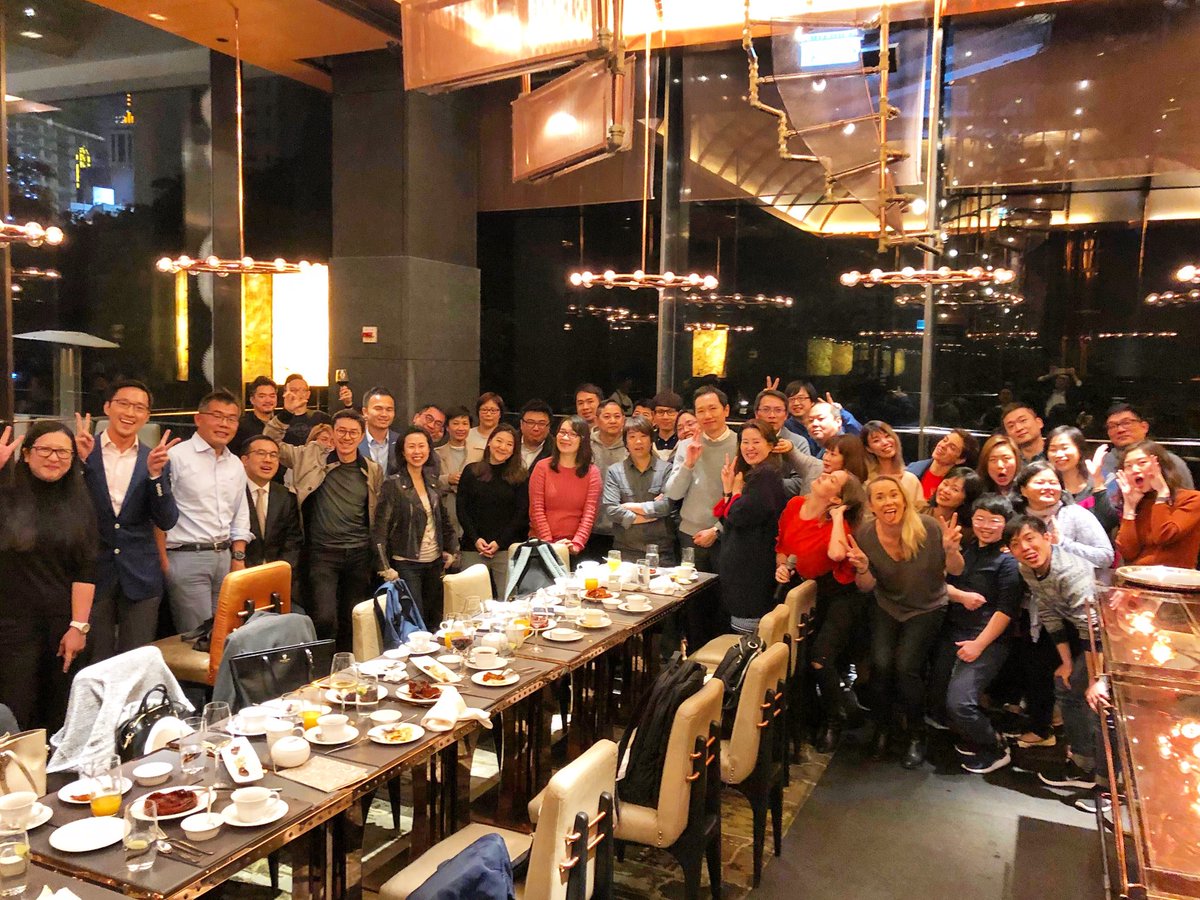 StudioSVStories's tweet photo. Shout out to our amazing team! Spring Dinner 2018 🥂🍝🍖🍤🥧☕️🎉 #StudioSV #ChineseNewYear #SpringDinner https://t.co/OWs2nGuNKm