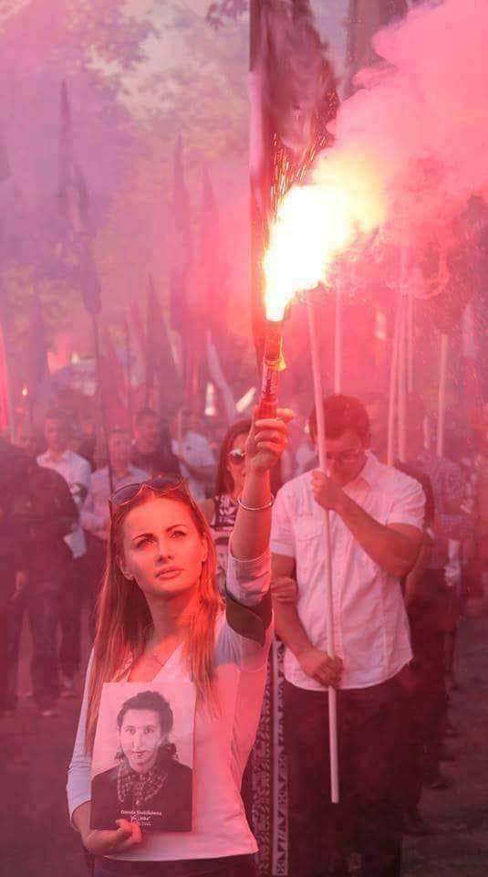Pamiętamy, nie zapomnimy!
I będziemy bronić Waszego dobrego imienia. 

Jutro cała Polska wychodzi na ulicę pochylić się przed Wami.
Cześć i chwała Bohaterom!

ŚMIERĆ WROGOM OJCZYZNY

<a href="/1934ONR/">ONR</a> <a href="/StowMarszN/">Marsz Niepodległości</a> <a href="/kalinowski__/">Tomasz Kalinowski</a> <a href="/RBakiewicz/">Robert Bąkiewicz</a> @Tomasz_Dorosz <a href="/Damian_Kita/">Damian</a> <a href="/Adrianna_Mira/">Adrianna Gąsiorek</a>