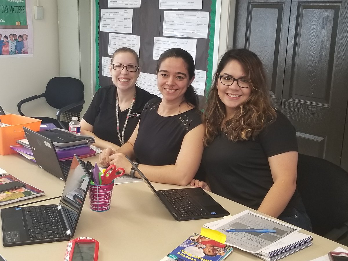 CastillloLarisa's tweet image. Amazing work! Highest reading levels at O.G. (2nd grade) WHY? Teachers College Implementation with fidelity. #tcrwp  #lasMerasMeras
