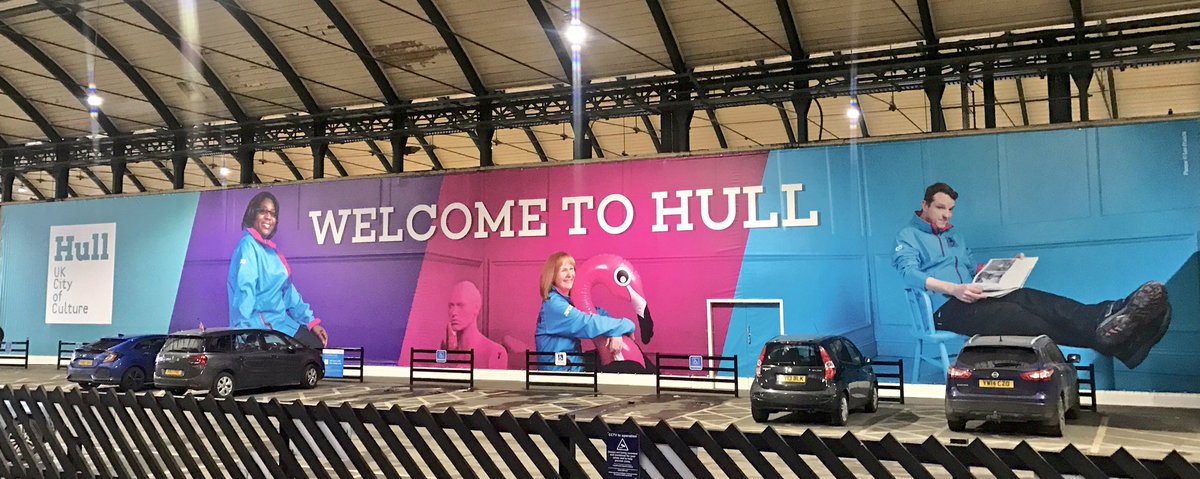 philipbatty's tweet photo. Now that's what I call a welcome. https://t.co/hzRYMRUIsd