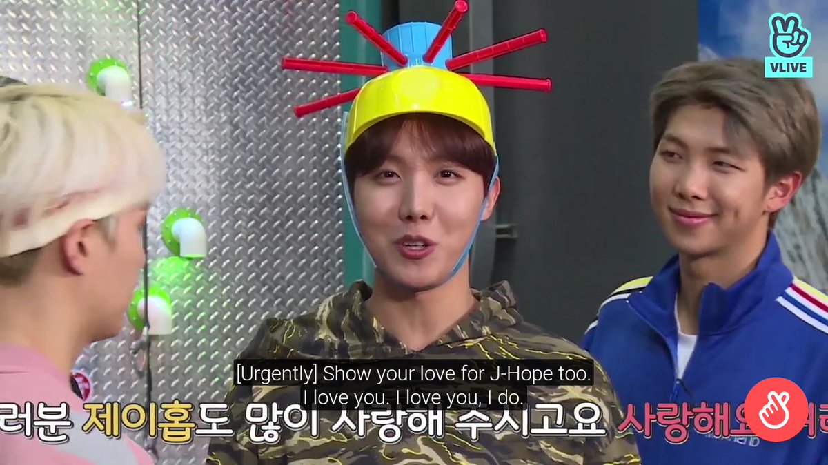 MYGHOPE5353's tweet photo. Annyeong Jhoooooope!
We love you too!
You look quite fashionable here.
🤗🤗🤗🤗
#HIXTAPE_D2
#RunBTSEp42
{ #iHeartAwards #BestFanArmy #BTSARMY } https://t.co/hWemTe0A2O