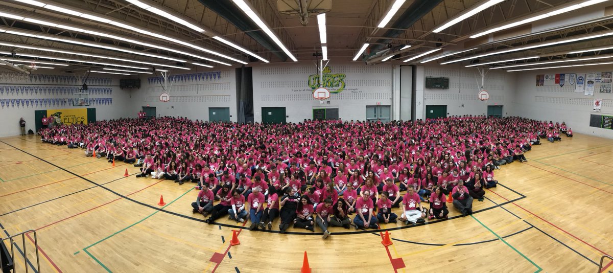 ccarterchs's tweet photo. No more bullying! #pinkday #carter #paxetlux @ycdsb https://t.co/J23AVSRx3u