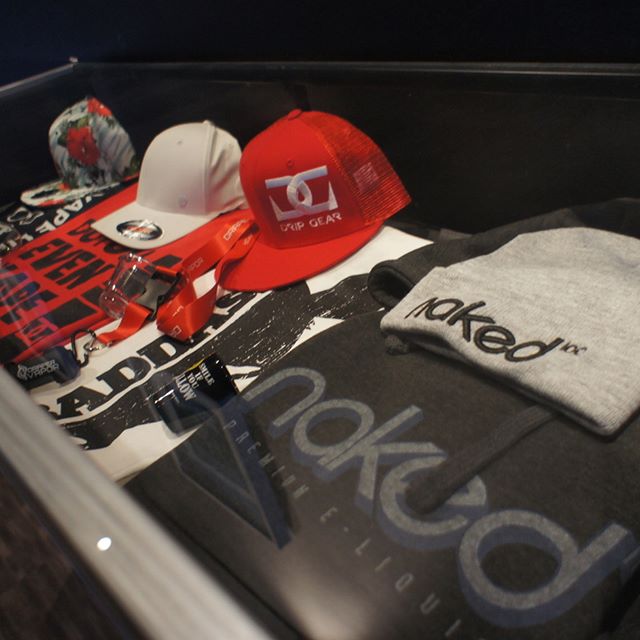 DraperVapor's tweet photo. Come into Draper Vapor for a huge selection of apparel including hats, beanies, t-shirts, hoodies, sunglasses and more!
#nobadideas #oddities3000 #hats #hat #dripgear #naked100 #prophetpremiumblends #okamibrand #savageeliquids https://t.co/5k78xcX5JI