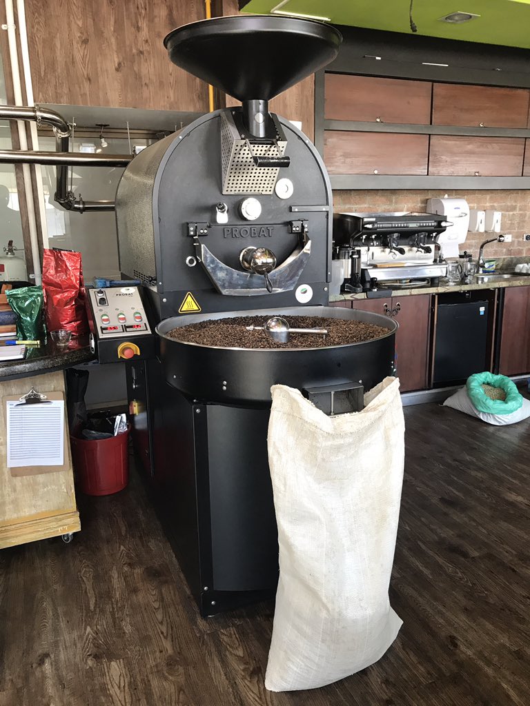 YamaKataGo's tweet photo. Day trip.
。
#roasting #coffee #コーヒー #コスタリカ #costarica #旅行 https://t.co/ClxOJY0cGH