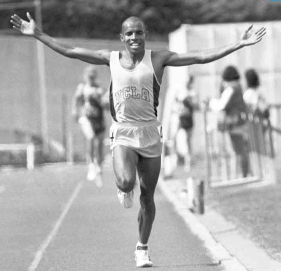 UCLA_Alumni's tweet photo. .@runmeb Keflezighi โ99 is a marathon champion, a two-time #Olympics medal winner and a #UCLAOptimist. Read more here: https://t.co/c494AwwtP0. #OptimismCan #BlackHistoryMonth https://t.co/CbMjUKLggi