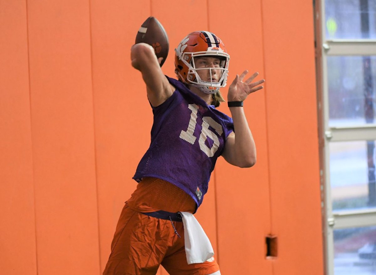 Tigernetcom On Twitter Clemson 5 Star Freshman Qb Trevor
