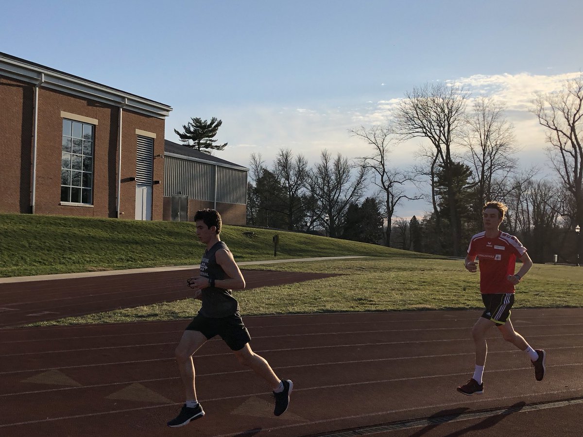GoAthletics_SBT's tweet photo. Beautiful day at @WT_athletics doing some Physiological Profile testing with Westtown School Track &amp; Field #blooddontlie #gotown 🦌 https://t.co/E22LMK3peu