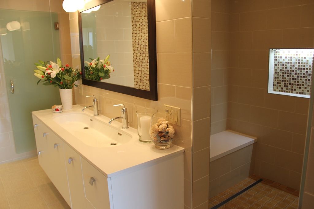 LuxBuilders's tweet image. One of our favorite! #LuxBuilders Mixed two ultra-modern designs and perfected a complete master bath remodel. buff.ly/2t0nOLZ #MixingPatterns  💦